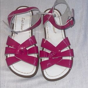 Salt Water Hoyway Original SHINY PATENT Fuchsia Youth Kids Size 4 W 6 36 Sandals